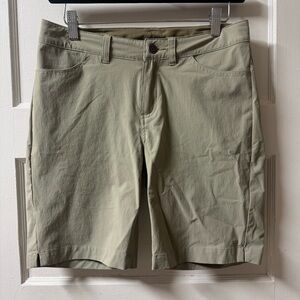 Patagonia Women’s Hiking Shorts Size 4